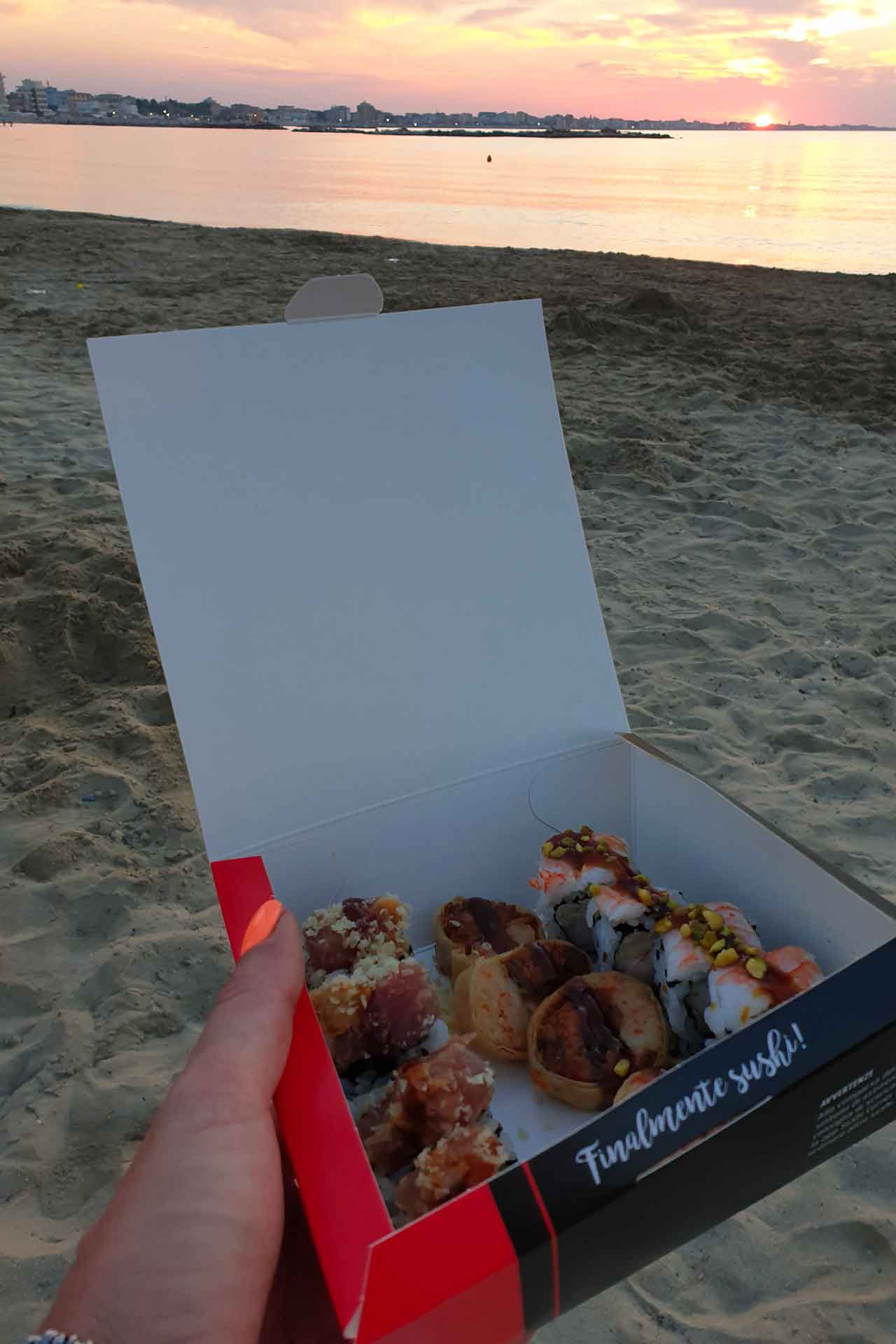 sushi in spiaggia