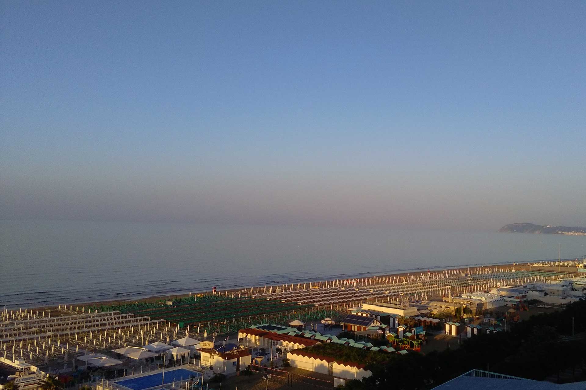 riccione al tramonto rriccione dall'alto al tramonto