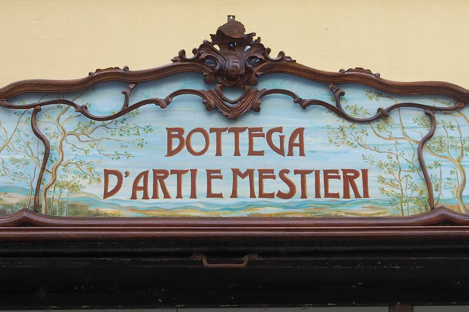 forli, via regnoli: bottega