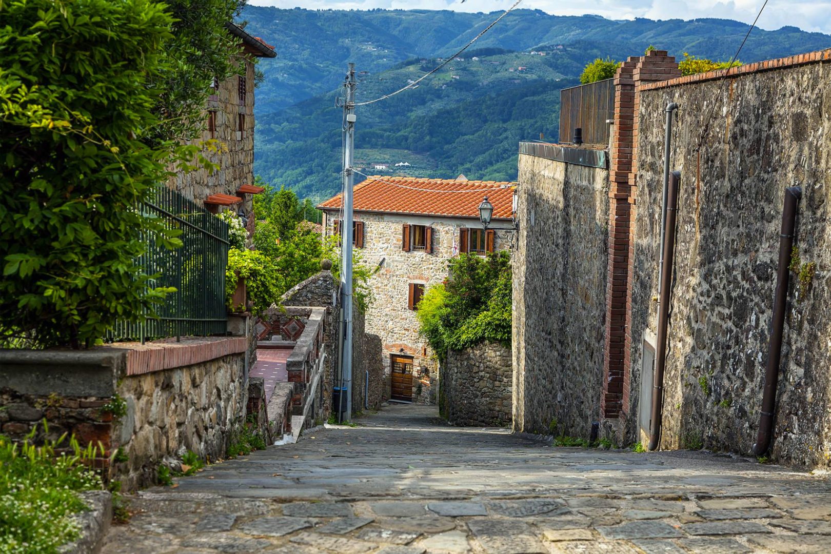 Viaggi In Italia: I Dolci Borghi Della Valdivienole, In Toscana